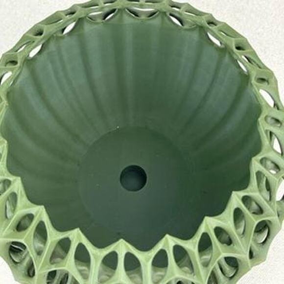 Invader Planter Pot, Small Indoor Flower Pot, Tabletop Planter - Picture 4 of 8